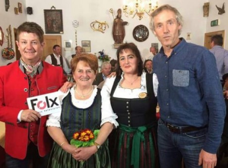 Mariedl, Margit, Helmut Pramstaller mit Sepp